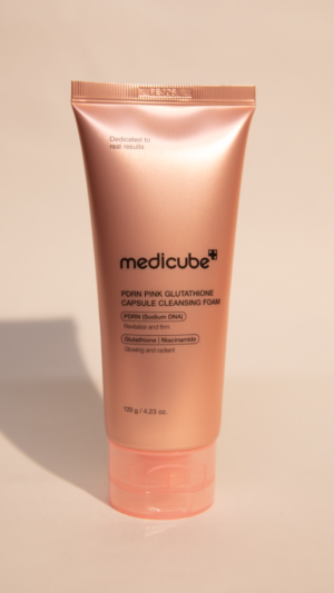 Pdrn Pink Glutathione Capsule Cleansing Foam Medicube