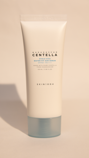 Madagascar Centella Hyalu-Cica Water-Fit Sun Serum - Protector Solar Ligero Tipo Serum Ácido Hiaulurónico + Centella - 100 ML Skin 1004