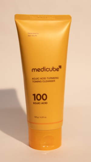 Kojic Acid Turmeric Toning Cleanser Medicube