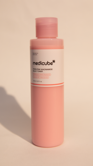 Pdrn Pink Niacinamaide Milky Toner Medicube