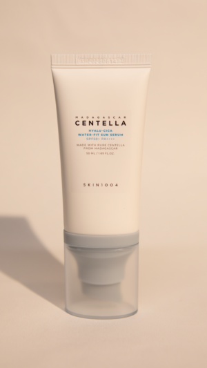 Madagascar Centella Hyalu-Cica Water-Fit Sun Serum - Protector Solar Ligero Tipo Serum Ácido Hiaulurónico + Centella - 50 ML Skin 1004