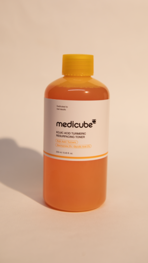 Kojic Acid Turmeric Resurfacing Toner Medicube